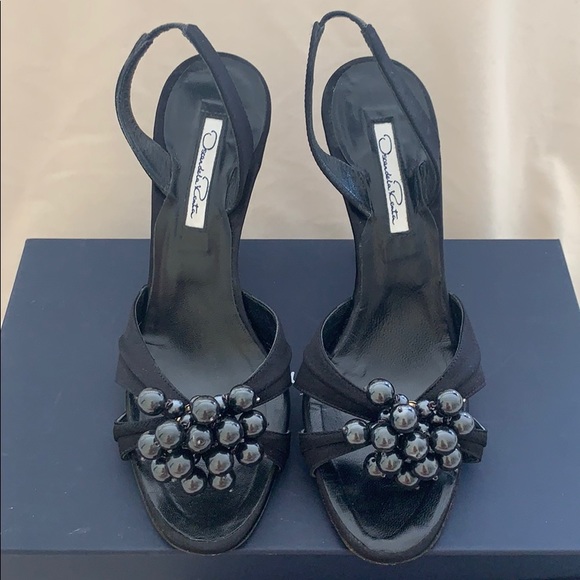OSCAR de la RENTA HEELS - Picture 1 of 11